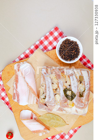 Traditional Ukrainian salo with spices and herbs 127330938