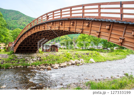 《木曽の大橋》旧中山道奈良井宿・長野県塩尻市 127333199