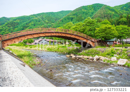 《木曽の大橋》旧中山道奈良井宿・長野県塩尻市 127333221