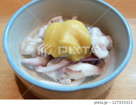 春から夏が旬のモンゴウイカの酢味噌あえの写真 春から夏が旬のモンゴウイカの酢味噌あえの写真 127333313