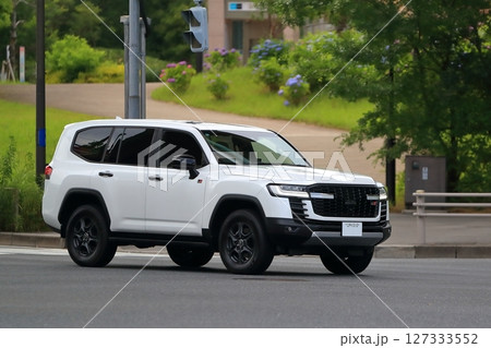 国産SUV イメージ 国産SUV イメージ 127333552