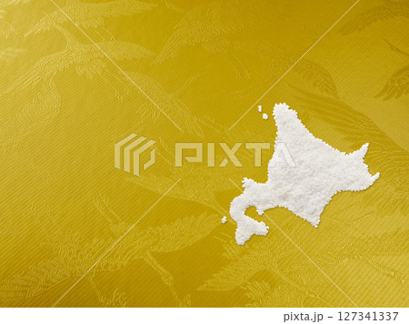 米で作った北海道の地図 127341337