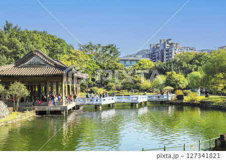 台湾国立故宮博物院内の公園　至善園 127341821