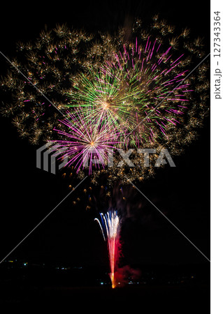 風物詩 打ち上げ花火⑤ 風物詩 打ち上げ花火⑤ 127343364
