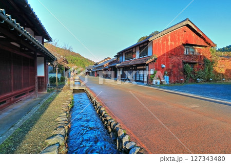 【福井県】快晴の若狭街道の宿場町「熊川宿」 【福井県】快晴の若狭街道の宿場町「熊川宿」 127343480