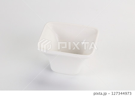 Empty gravy pot for sauce 127344973