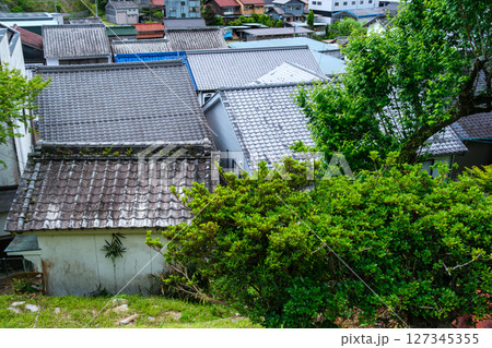 土蔵の屋根 127345355