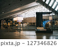 大エジプト博物館の館内 127346826