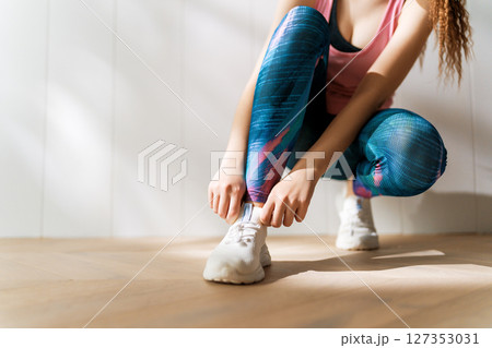 athletes feet close-up athletes feet close-up 127353031