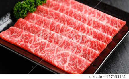 好き焼きの肉 127353141