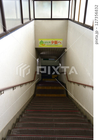 JR北海道、石勝線の追分駅から新夕張駅までの普通列車風景(2023年夏) 127356832