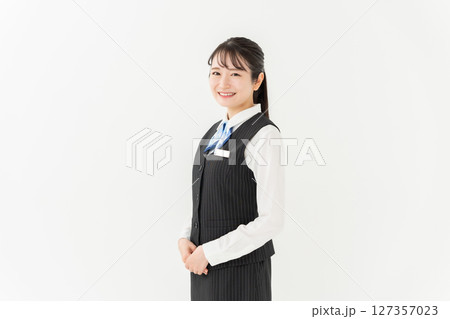 制服の女性　ビジネス 127357023