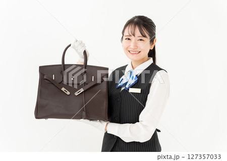 制服の女性　鑑定　買取り 127357033