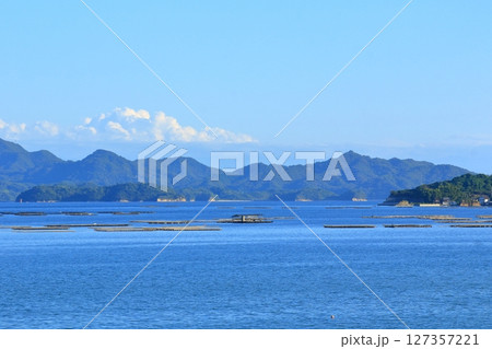 風早駅(呉線)付近から望む瀬戸内海 127357221