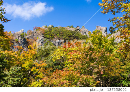 秋の小豆島 紅葉の寒霞渓 表十二景(錦屏風) 秋の小豆島 紅葉の寒霞渓 表十二景(錦屏風) 127358092