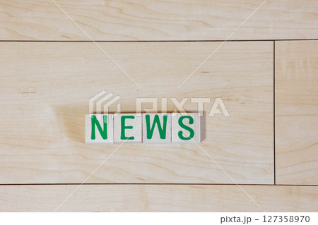 文字ブロック NEWS 文字ブロック NEWS 127358970