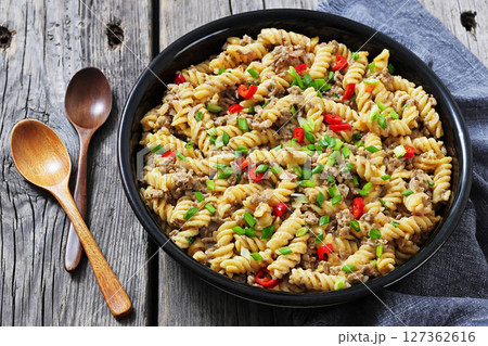 creamy ground beef cheeseburger pasta, top view 127362616