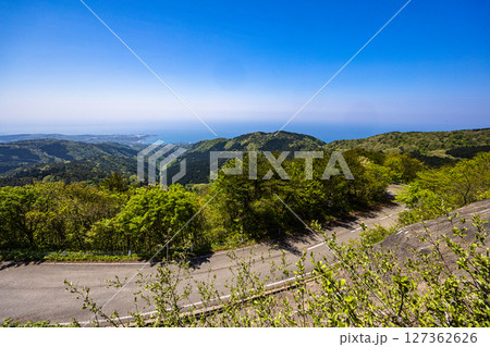 【新潟県_大佐渡スカイライン】佐渡金山（道遊の割れ戸）を俯瞰 127362626