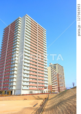 愛知県日進市、米野木駅前マンションの風景 127363953