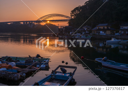《長崎県》西海橋・針尾瀬戸の夜明け 127370817