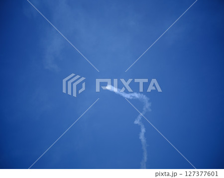 アクロバット飛行 プロペラ機 アクロバット飛行 プロペラ機 127377601