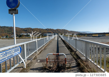 歴史的な古道「塩の道」とその周辺 歴史的な古道「塩の道」とその周辺 127383885