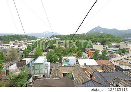 韓国 ソウル 街並み 高台から 韓国 ソウル 街並み 高台から 127385118