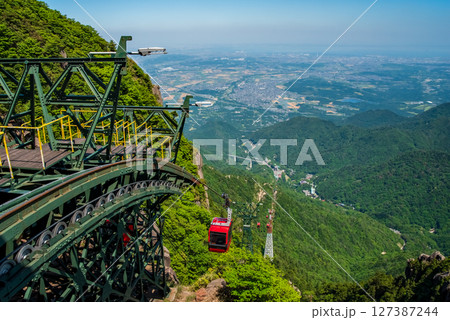 【御在所ロープウエイ】三重県菰野町 127387244