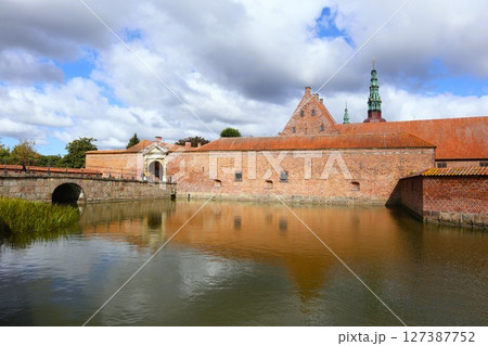 デンマーク、フレデリクスボー城 デンマーク、フレデリクスボー城 127387752