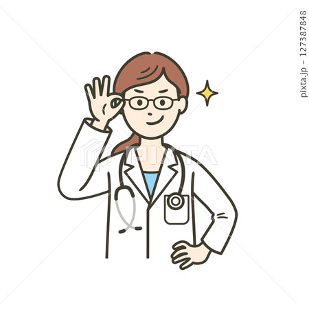 眼鏡を上げてニヤリと笑い自信を見せる若い女性医師 眼鏡を上げてニヤリと笑い自信を見せる若い女性医師 127387848