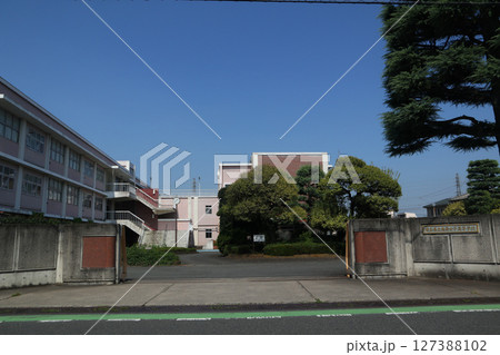 埼玉県立鴻巣女子高等学校 127388102