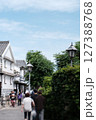倉敷美観地区の歴史ある街並み 127388768