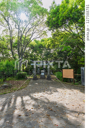 天正の天草合戦で、天草氏の客将として小西・加藤連合軍と戦い討死した木山弾正「天草キリシタン館」天草市 127388781