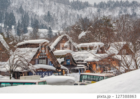 白川郷・五箇山の合掌造 白川郷・五箇山の合掌造 127388863