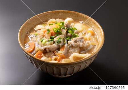 味噌もつ煮 うどん 味噌もつ煮 うどん 127390265