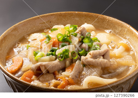 味噌もつ煮　うどん 127390266