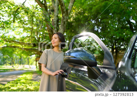 夏のレジャーのイメージ 127392813