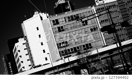 モノクロームの都市風景 モノクロームの都市風景 127394402