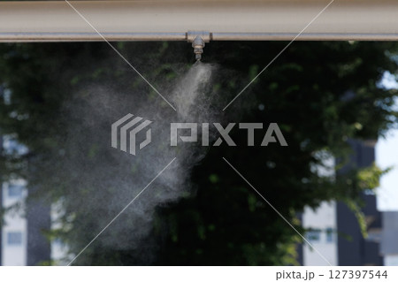 ドライミスト散布 127397544