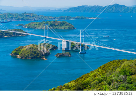 《愛媛県》来島海峡大橋・亀老山展望台の眺め 127398512