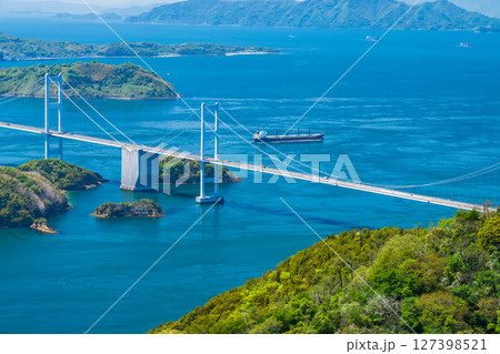 《愛媛県》来島海峡大橋・亀老山展望台の眺め 127398521