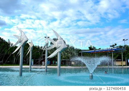 ケアンズ・エスプラナード・ラグーンのシンボル 127400458
