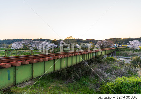 静岡県掛川市幡鎌　天竜浜名湖鉄道と沿線の風景 127400838