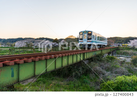静岡県掛川市幡鎌　天竜浜名湖鉄道と沿線の風景 127400843