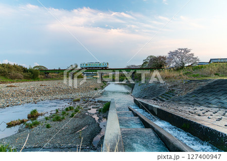 静岡県掛川市幡鎌 天竜浜名湖鉄道と沿線の風景 静岡県掛川市幡鎌 天竜浜名湖鉄道と沿線の風景 127400947
