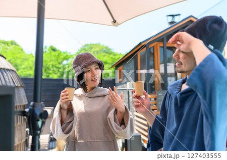 夏のレジャーのイメージ 夏のレジャーのイメージ 127403555
