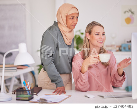 Business women, diversity and planning computer idea, vision and b2b teamwork project in startup office agency. Muslim worker, manager and staff collaboration, meeting and creative company strategy 127404492