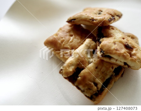 レーズンクッキー 127408073