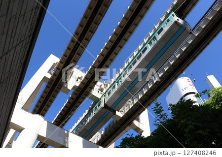 千葉都市モノレールの軌道桁 127408246