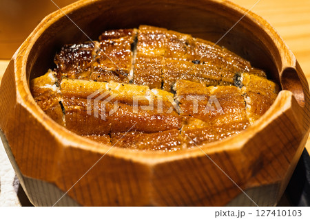 名古屋名物の美味しいひつまぶし 127410103